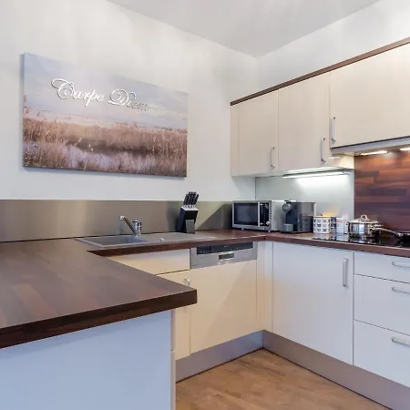 Luxurious And Spacious Holiday On The Edge Of Apartmán
