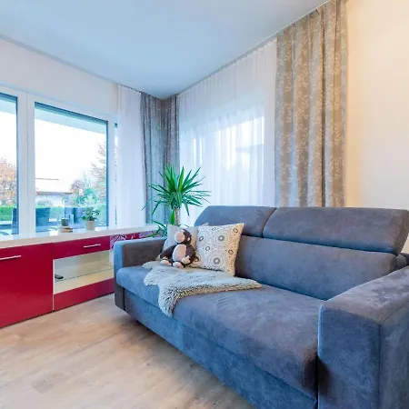 Luxurious And Spacious Holiday On The Edge Of *