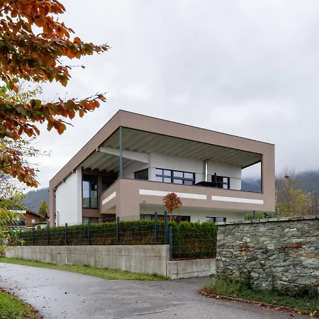 Apartmán Luxurious And Spacious Holiday On The Edge Of