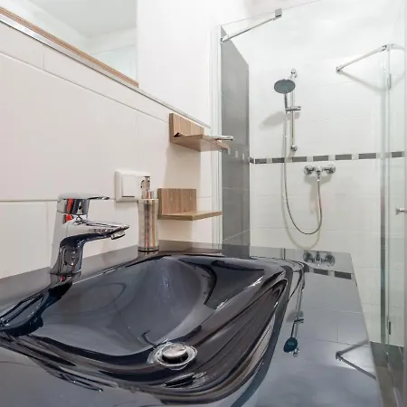 Luxurious And Spacious Holiday On The Edge Of Apartmán Saalfelden