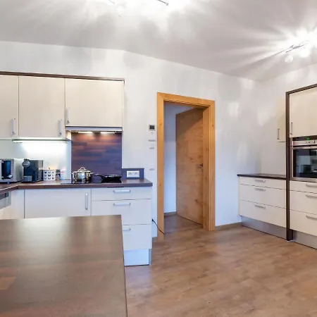 Luxurious And Spacious Holiday On The Edge Of Saalfelden